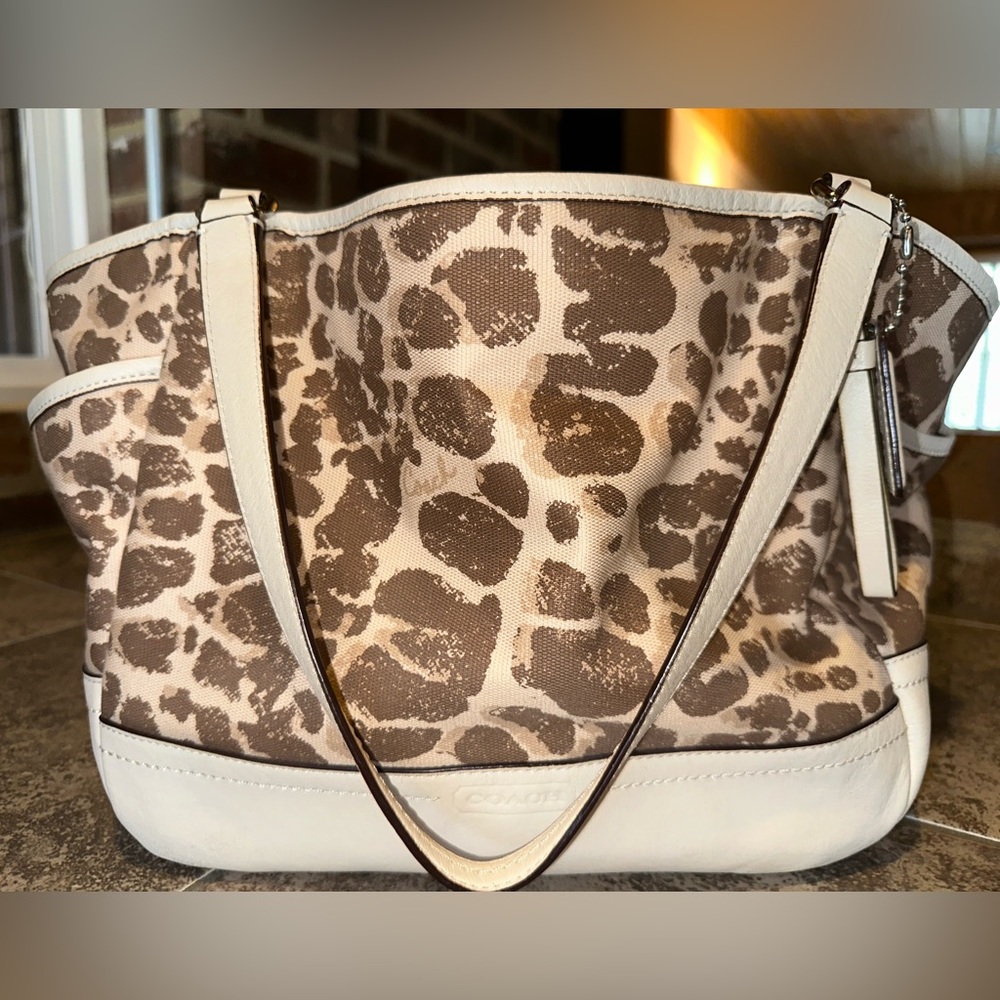 Giraffe print Coach purse